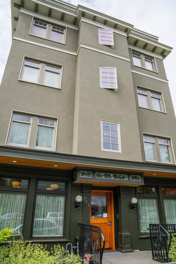 Roy Street Commons Aparthotel Seattle Exterior photo